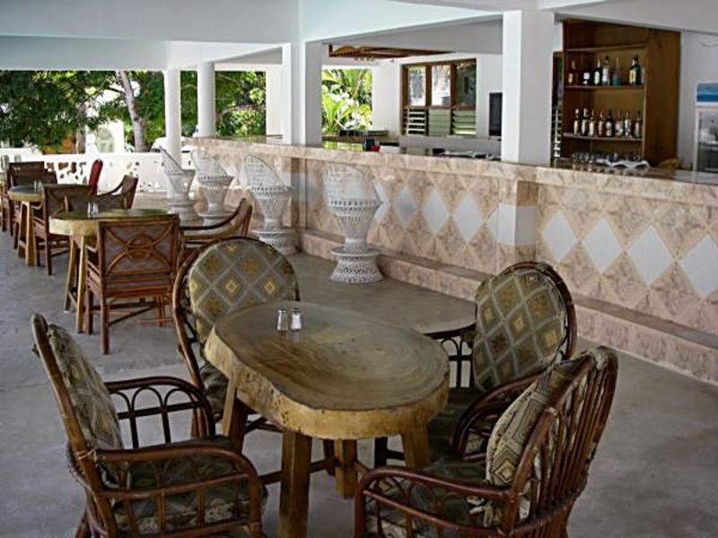 Pure Oasis Resort Негрил Экстерьер фото